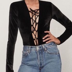 Reformation Avalon Bodysuit Black Velvet sz S